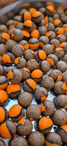 Новинка - насадочный трехцветный бойл "МУХА".